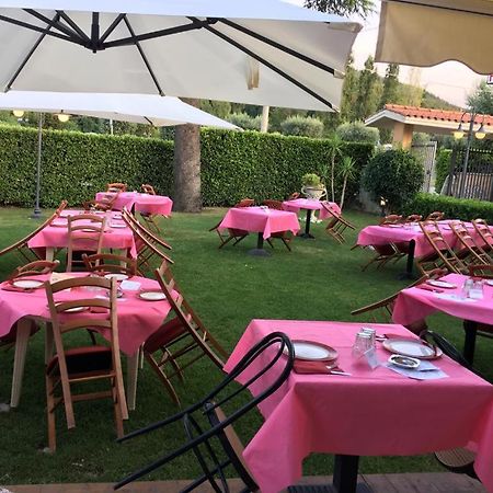 Il Salice Hotel Civitella Del Tronto Ngoại thất bức ảnh