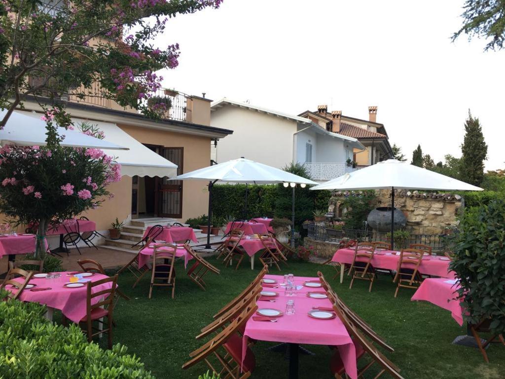 Il Salice Hotel Civitella Del Tronto Ngoại thất bức ảnh