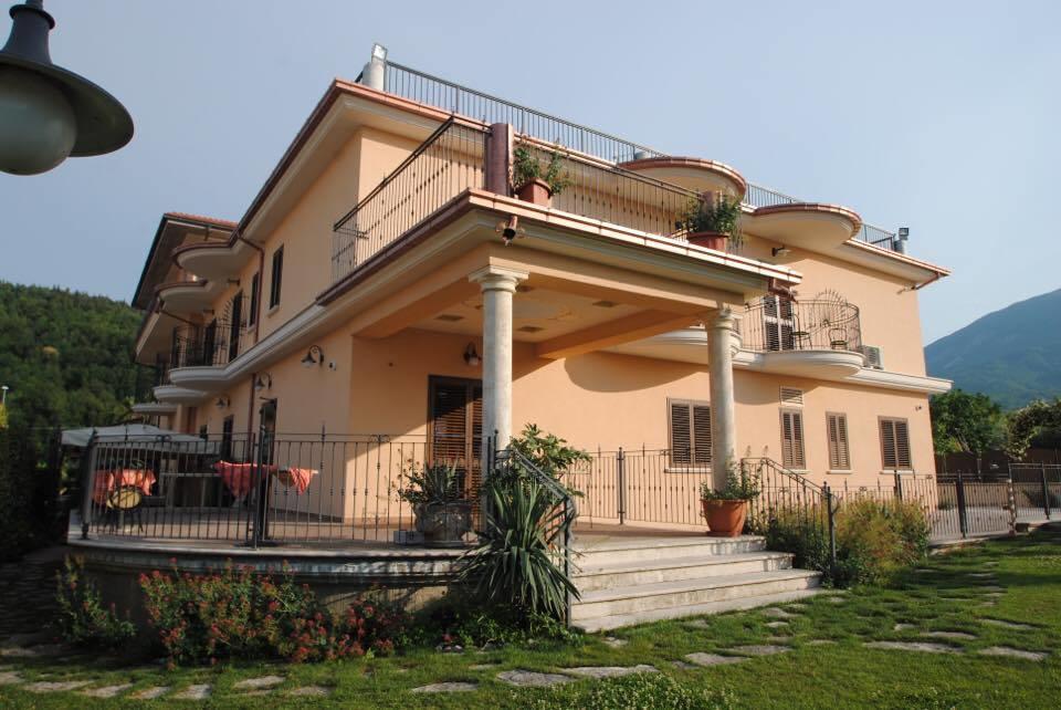 Il Salice Hotel Civitella Del Tronto Ngoại thất bức ảnh
