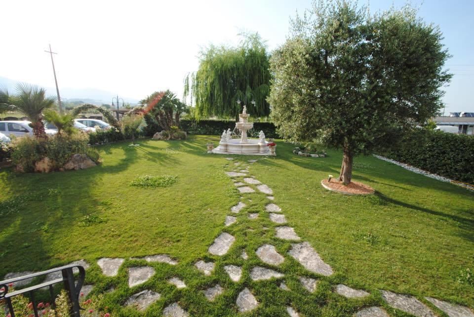 Il Salice Hotel Civitella Del Tronto Ngoại thất bức ảnh