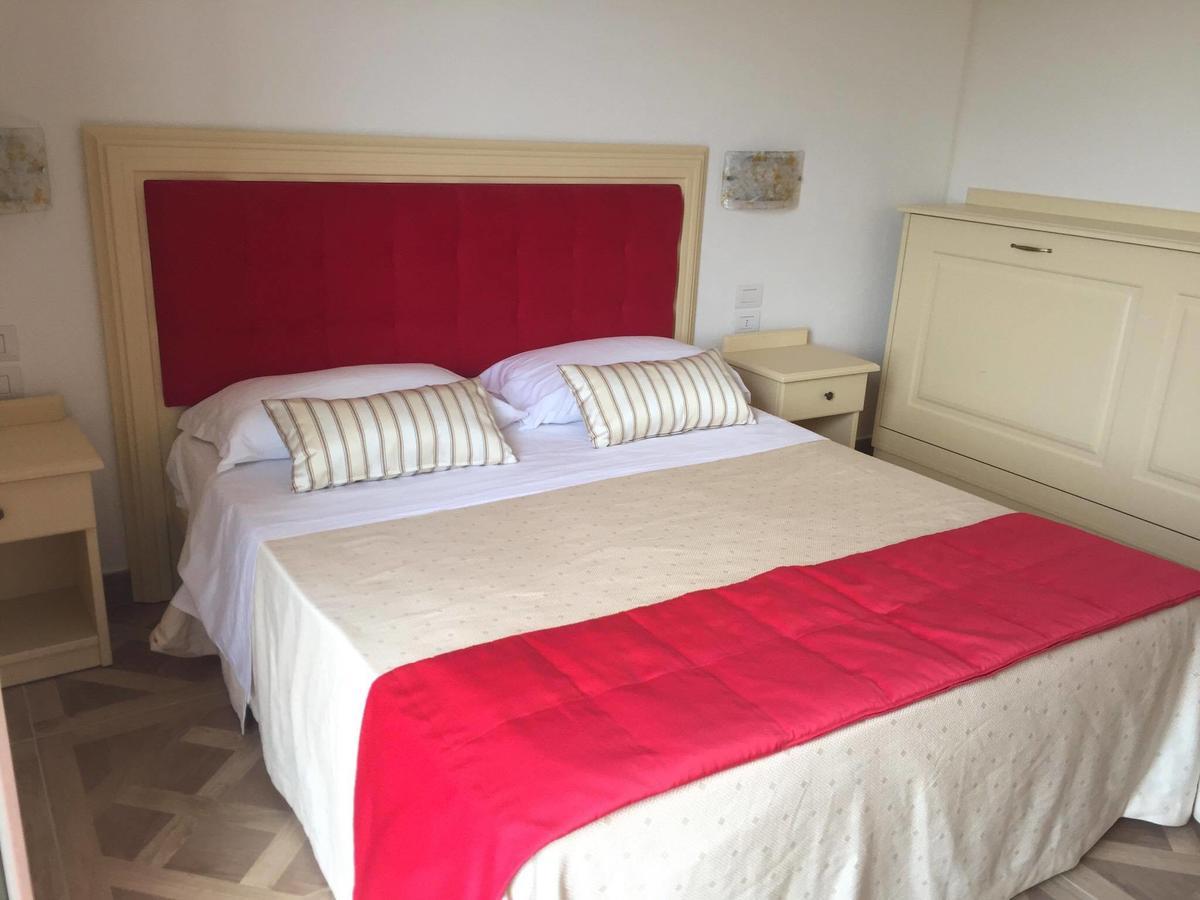 Il Salice Hotel Civitella Del Tronto Ngoại thất bức ảnh